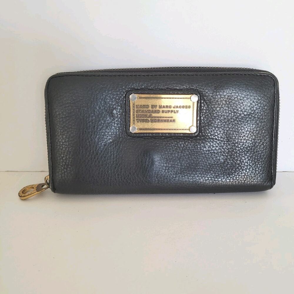 Marc By Marc Jacobs Black Zip Around Wallet Large Classic Logo Workwear Leather